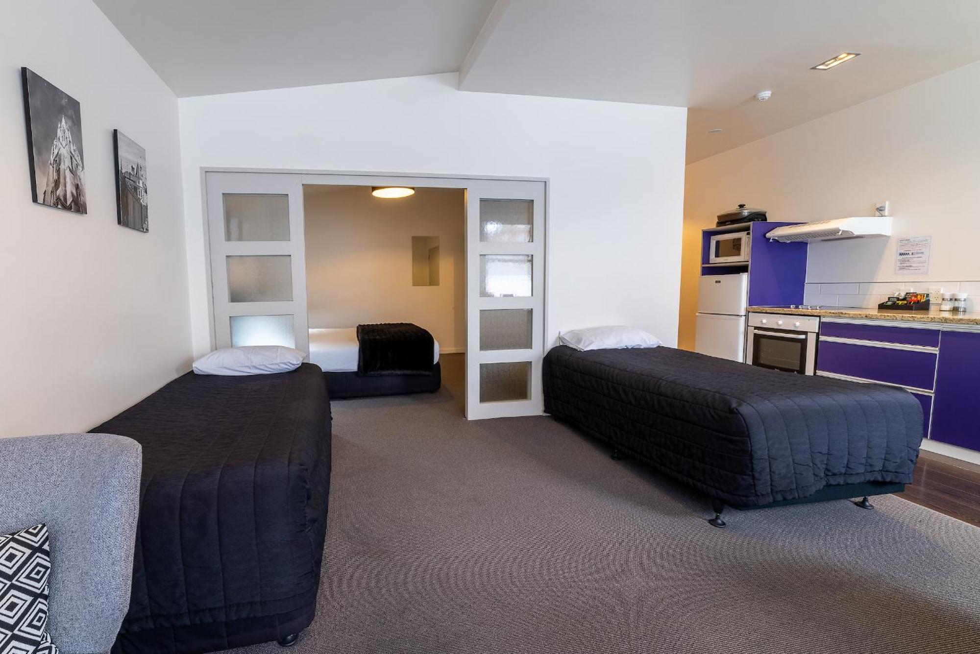 דנידין 315 Euro Motel And Serviced Apartments מראה חיצוני תמונה