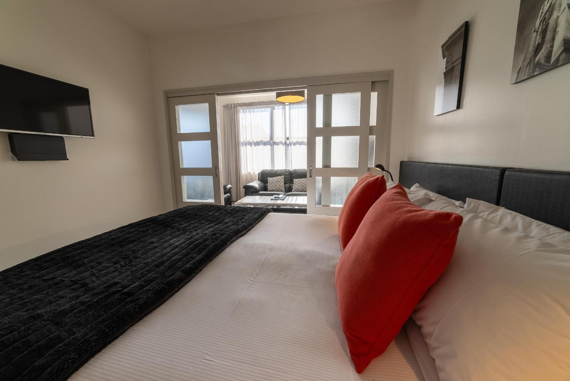 דנידין 315 Euro Motel And Serviced Apartments מראה חיצוני תמונה
