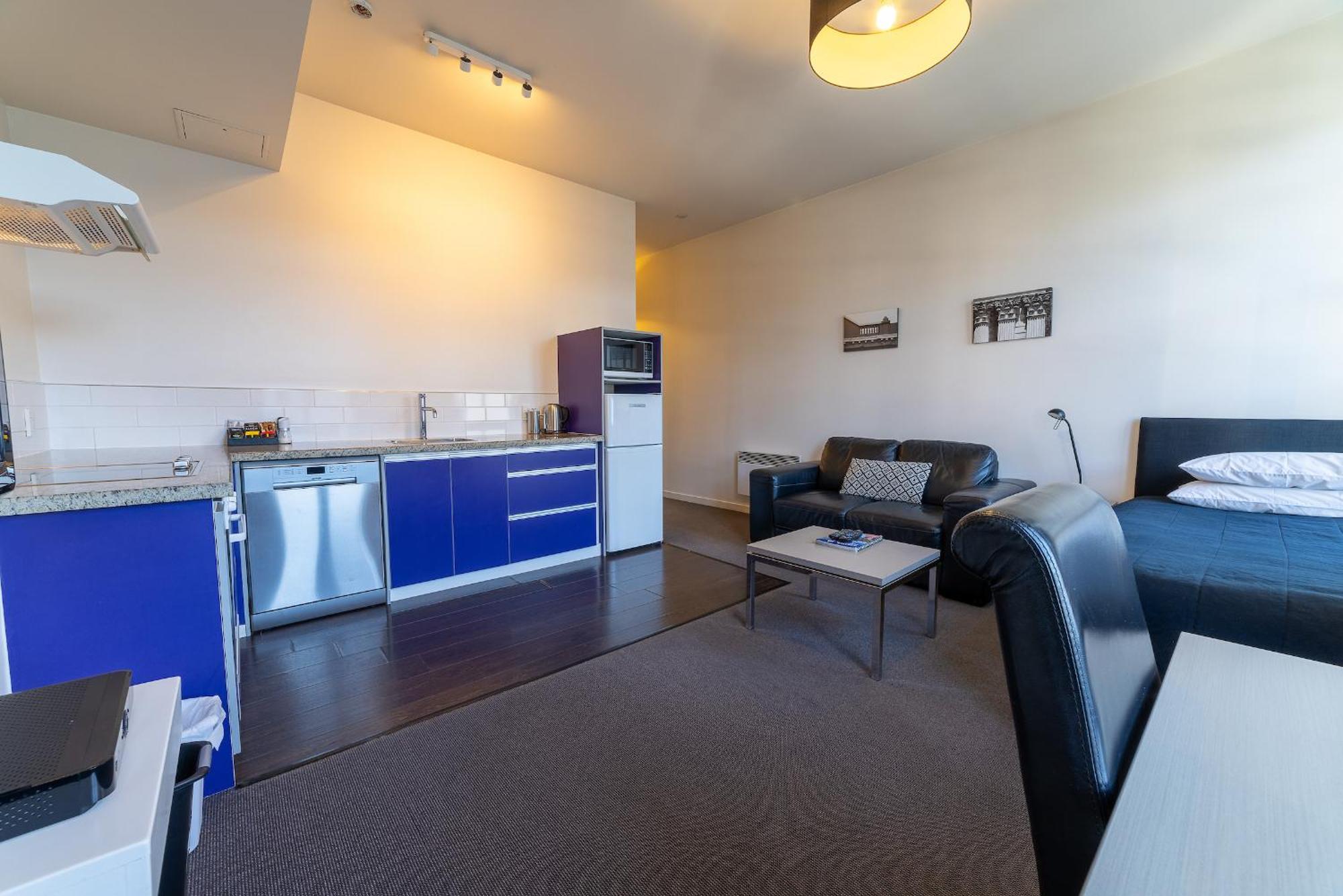 דנידין 315 Euro Motel And Serviced Apartments מראה חיצוני תמונה