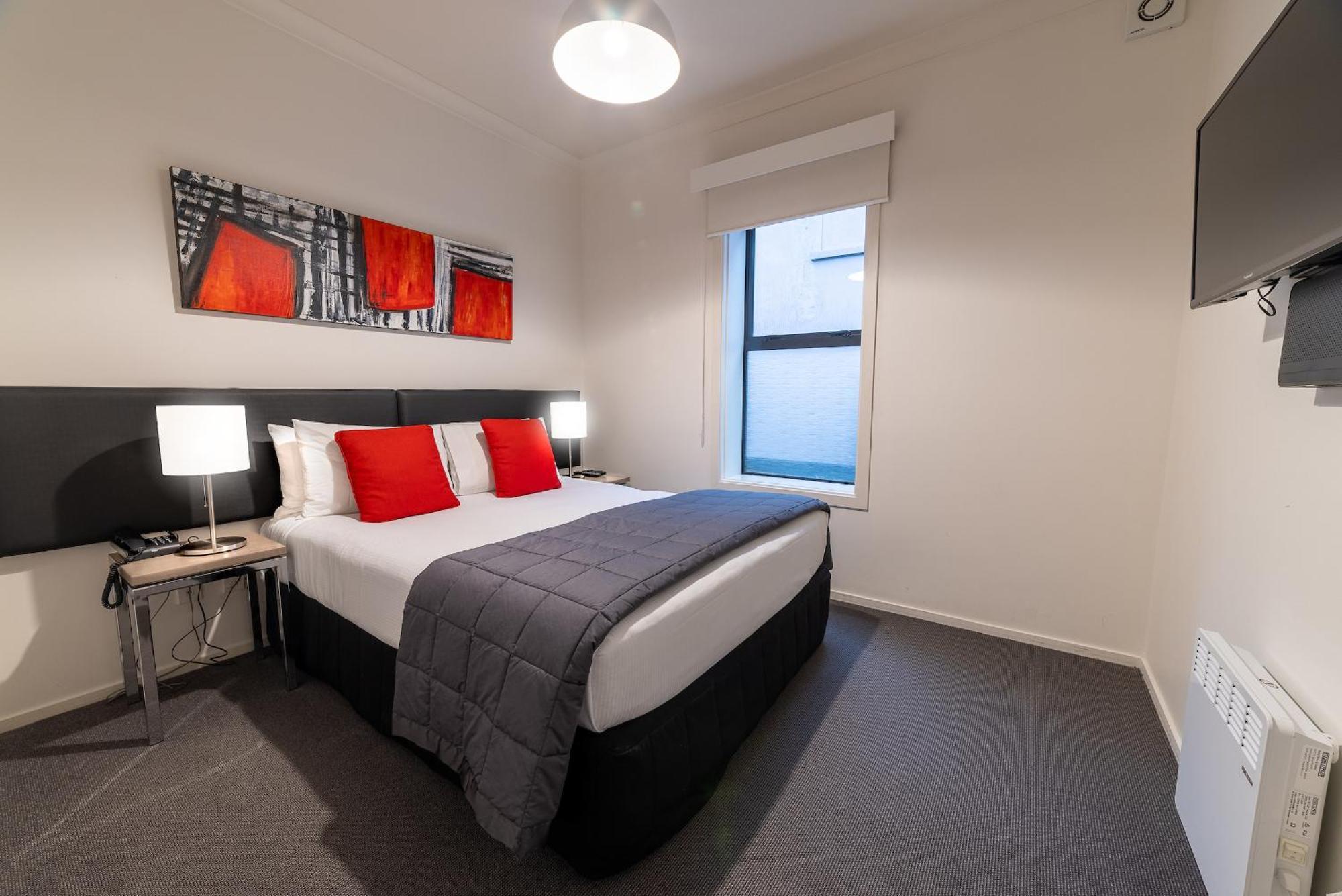 דנידין 315 Euro Motel And Serviced Apartments מראה חיצוני תמונה